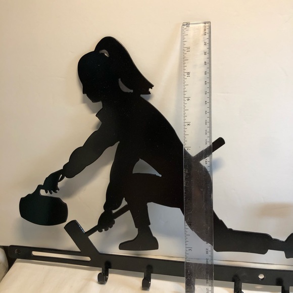 Metal Girls Curling Medal Holder 24” long, 10 hooks to hang medals - Picture 5 of 9